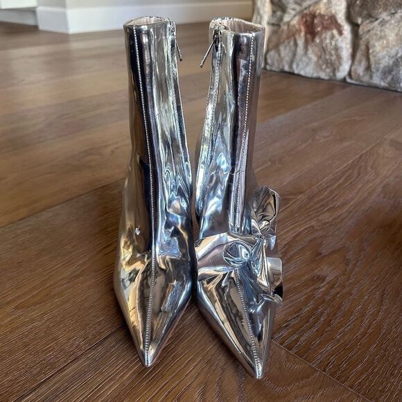 Sam Edelman ESMAE STILETTO ANKLE BOOTIE in Metallic Silver - Picture 3 of 11